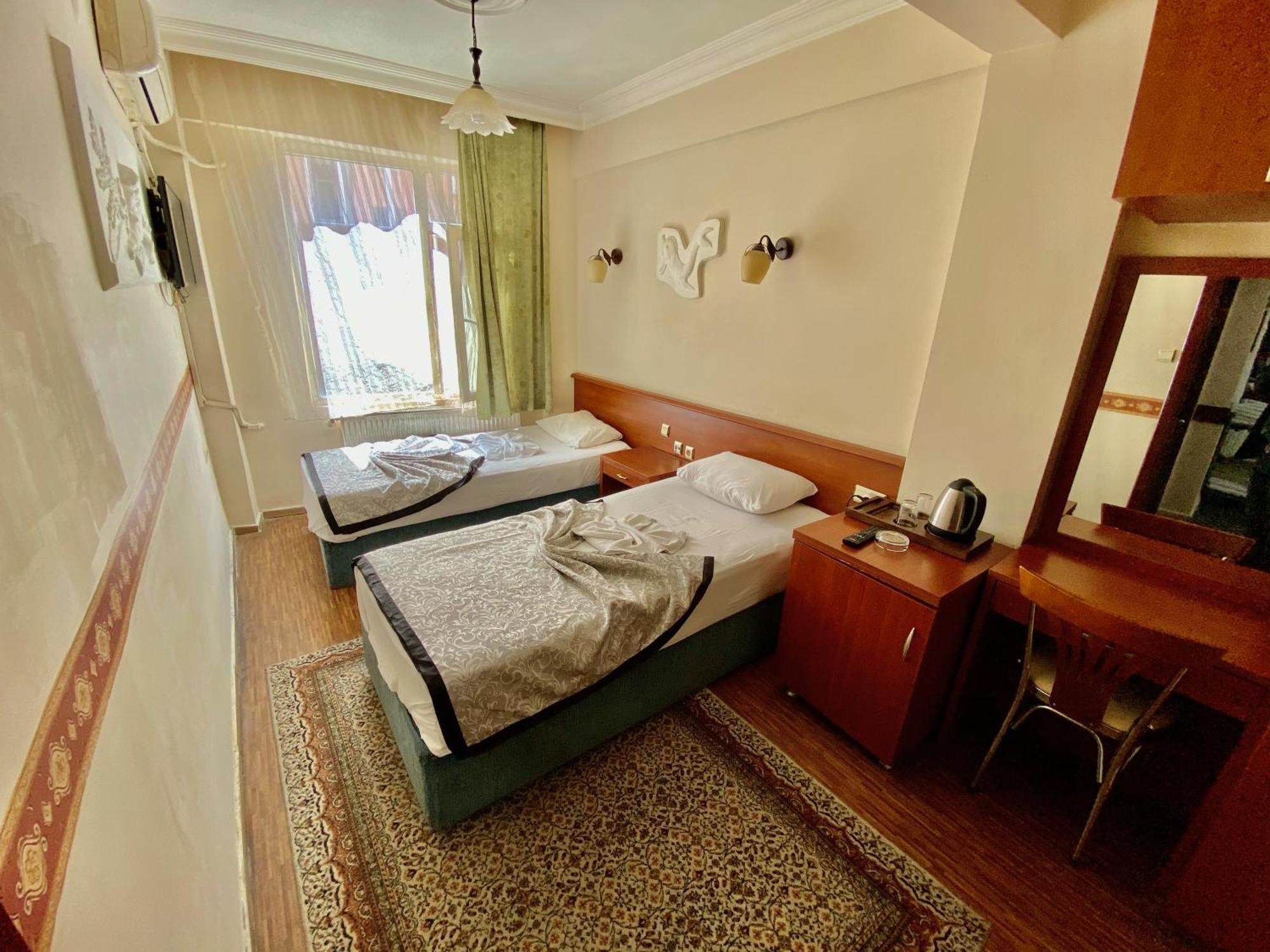 Kadikoy Kervansaray Hotel Estambul Exterior foto
