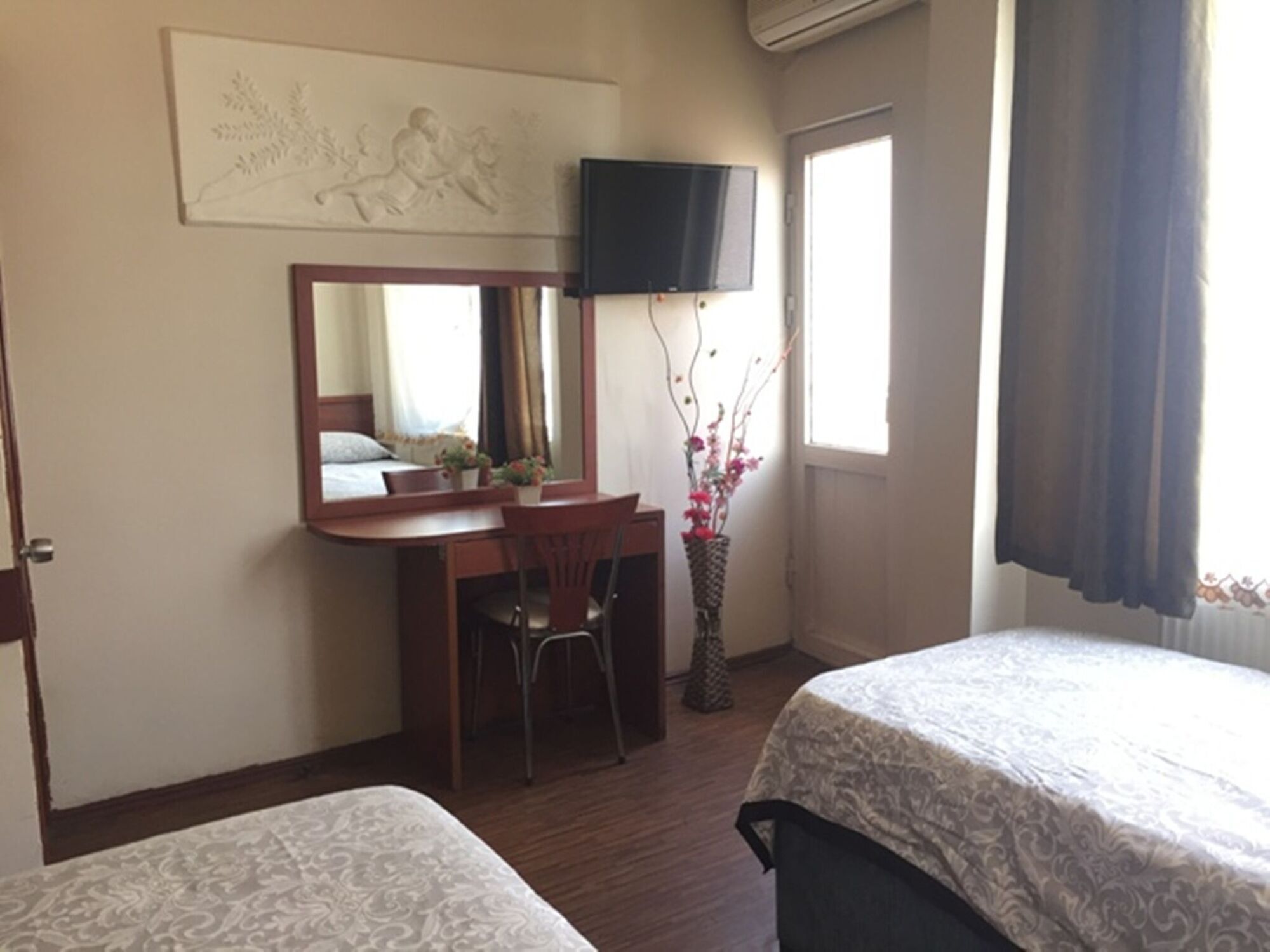 Kadikoy Kervansaray Hotel Estambul Habitación foto